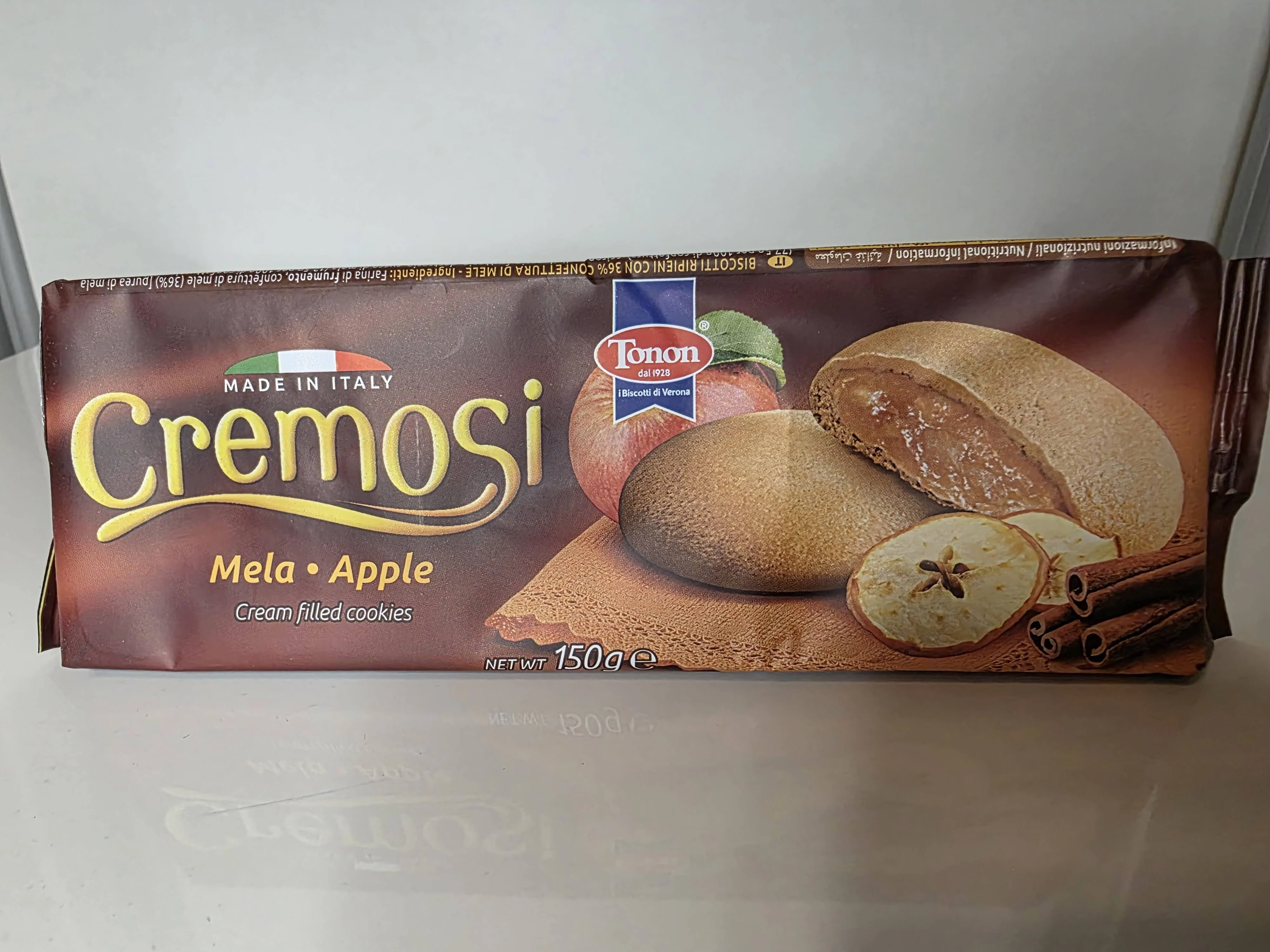Cremosi töltött keksz Almás 150g